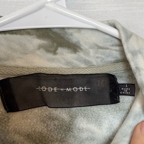 Code Mode Tie-Dye Cropped Sweatshirt - Picture 2 of 4